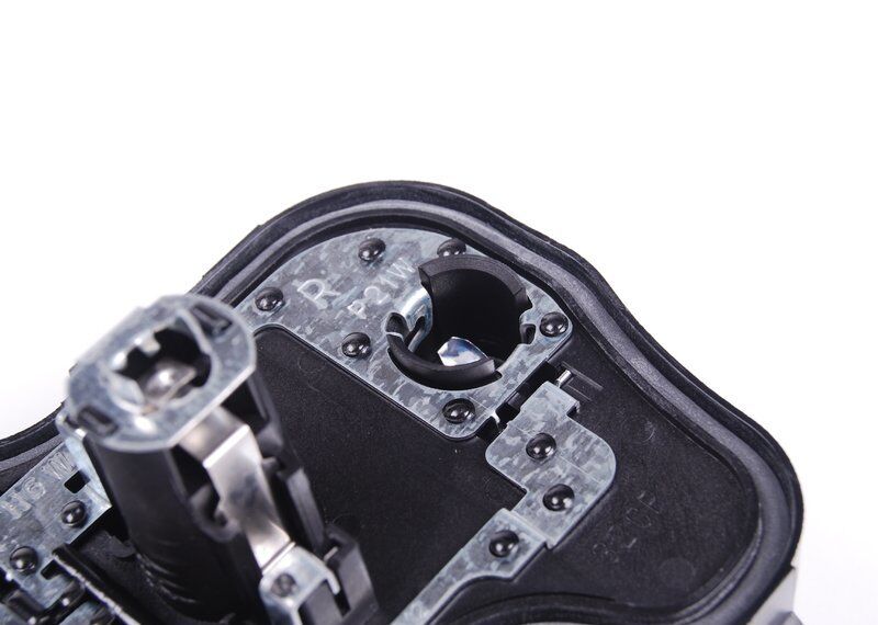 NEW GENUINE VW GOLF MK5 2004-2009 TAIL LIGHT BULB CARRIER RIGHT O/S 1K6945258 - Image 5