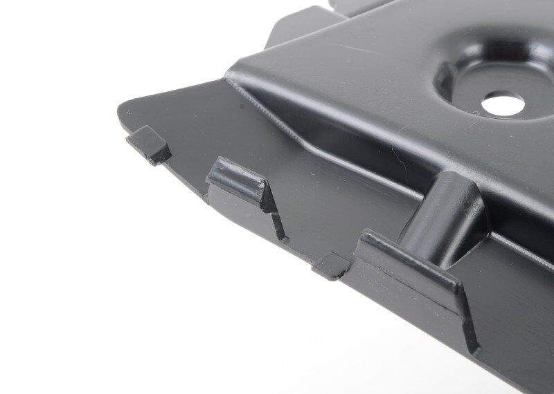 BMW NEW GENUINE 09-15 E84 X1 SERIES REAR O/S RIGHT BUMPER MOUNT BRACKET 51122991780 - Image 5