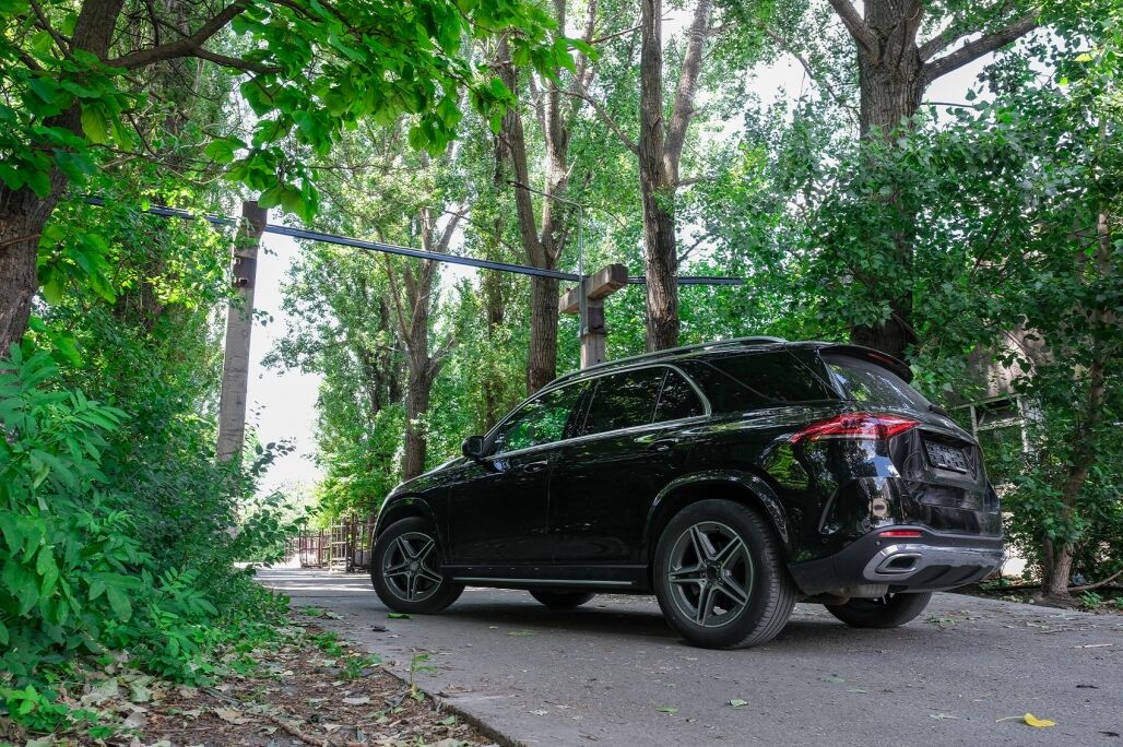 Running Boards Side Steps suitable for Mercedes GLE W167 (2019-up) with LED Courtesy Light - Image 14