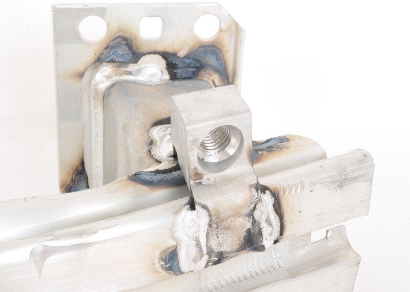 NEW GENUINE AUDI TT 2007-2014 FRONT BUMPER REINFORCEMENT SUPPORT BAR 8J0807109 - Image 3