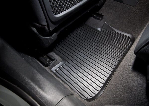 FOR NEW GENUINE AUDI A4 A5 B8 REAR ALL WEATHER RUBBER FLOOR MATS PAIR SET BLACK - Image 4