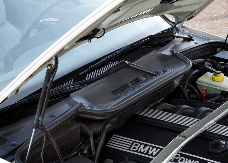 BMW NEW GENUINE 3 E36 COUPE CONVERTIBLE FRONT COWL GRILLE RAIN TRAY COVER LHD 51711977677 - Image 3