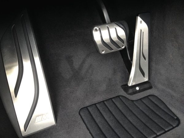 KIT of Pedal Footrest suitable for BMW 1 Series F20 (2011-up) 2 Series F22 (2014-up) 3 Series F30 (2011-up) 4 Series F32 (2013-up) Automatic - Image 7