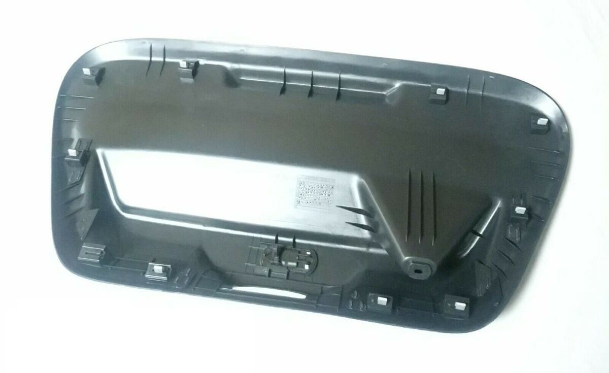 NEW GENUINE VOLKSWAGEN BEETLE 2013 - 2018 REAR TRUNK LID TRIM 5C3867601A82V - Image 2