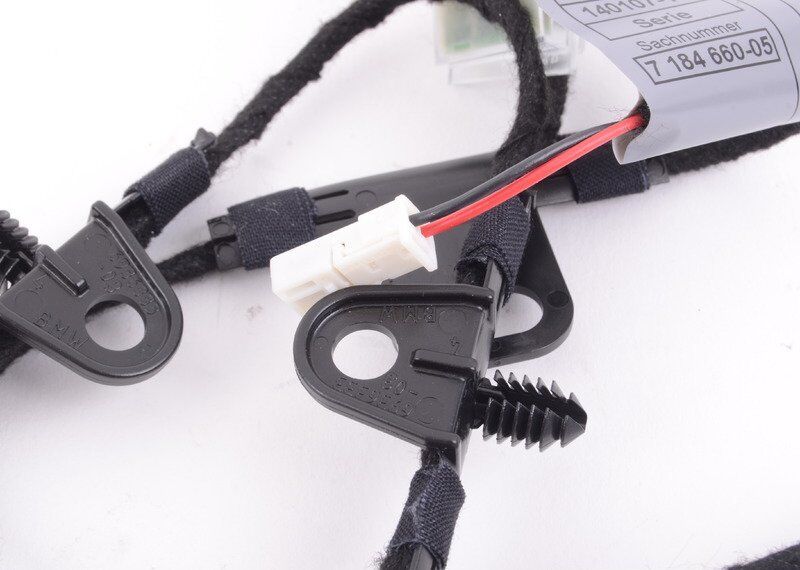 BMW NEW GENUINE E70 E70LCI E71 FRONT O/S RIGHT DOOR HANDLE LIGHTING 63177184660 - Image 7