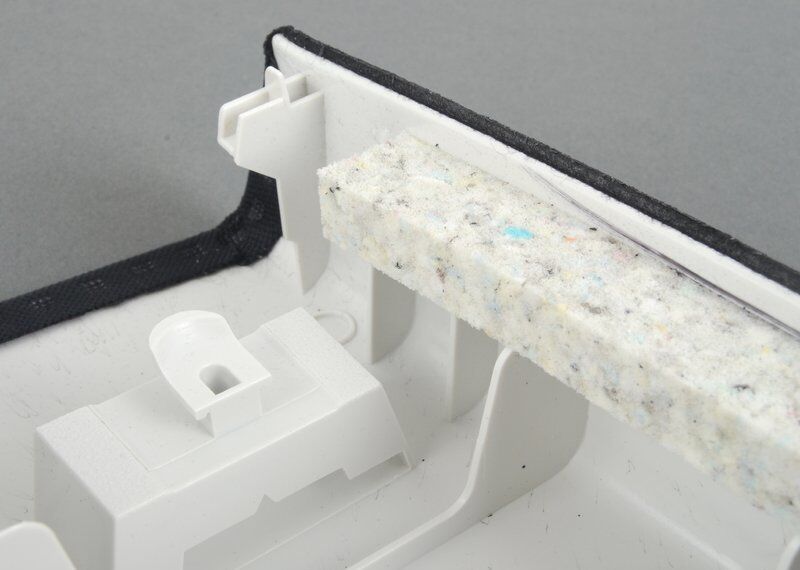 BMW NEW GENUINE 3 COUPE E92 06-13 BLACK O/S RIGHT CENTER B-PILLAR TRIM 51437960060 - Image 4