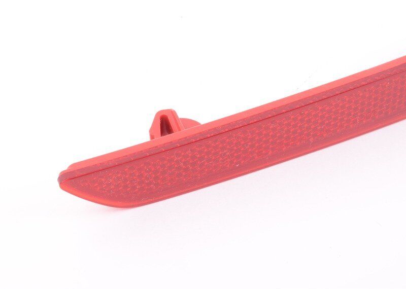 NEW GENUINE BMW 3' F80 M3 4' F82 F83 M4 REAR BUMPER SIDE REFLECTOR RIGHT O/S RED 63147848584 - Image 3