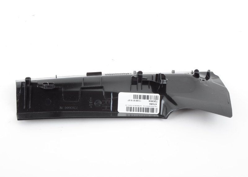 NEW GENUINE BMW X3 F25 REAR TAIL LIGHT COVERING TRIM RIGHT O/S 63217263604 - Image 3