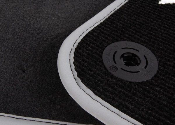NEW GENUINE AUDI A8 10-17 FRONT PREMIUM BLACK TEXTILE FLOOR MATS LHD 4H1061275MNO - Image 5