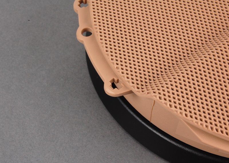 BMW NEW GENUINE 3 E46 COUPE CONVERTIBLE LOUDSPEAKER COVER LEFT N/S BEIGE 51418224047 - Image 3