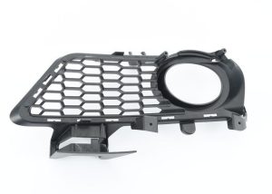 BMW GENUINE 3 F30 F31 LCI 15- FRONT M SPORT BUMPER FOG LIGHT RIGHT GRILL 51118062632