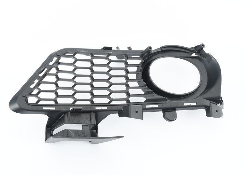 BMW GENUINE 3 F30 F31 LCI 15- FRONT M SPORT BUMPER FOG LIGHT RIGHT GRILL 51118062632