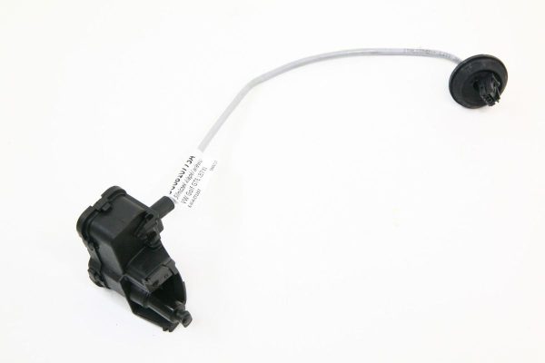 NEW GENUINE VOLKSWAGEN GOLF MK7 FUEL FILLER CAP ACTUATOR FLAP 5G0810773A