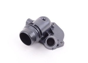 NEW GENUINE BMW 3 4 5 6 7 X3 SERIES ENGINE COOLING WATER PUMP THERMOSTAT HOUSING 11518516206