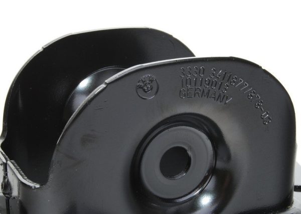 BMW NEW GENUINE E36 E46 E83 E85 E89 REAR TRAILING ARM BRACKET RIGHT O/S 33303411878 - Image 3