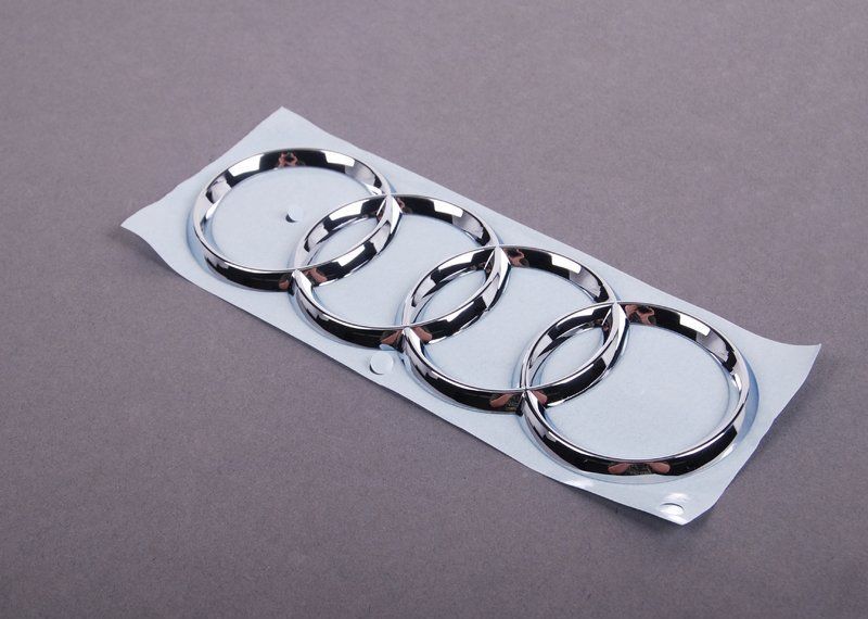 NEW GENUINE AUDI A3 2009-2013 REAR TRUNK CHROME AUDI RINGS EMBLEM BADGE 8P08537422ZZ