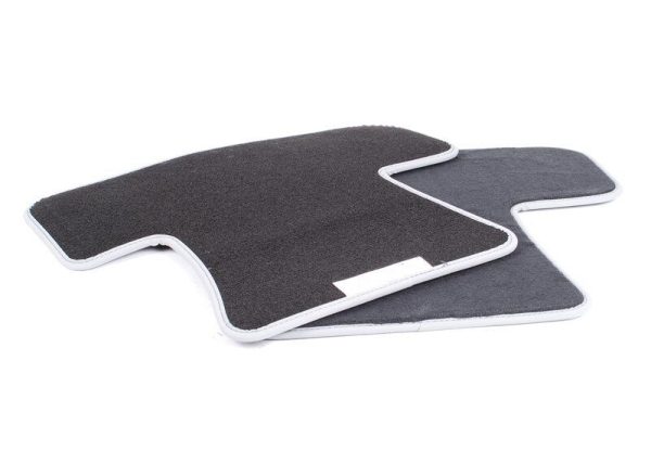 NEW GENUINE AUDI Q5 2009-2017 REAR PREMIUM BLACK TEXTILE FLOOR MATS 8R0061276MNO - Image 3