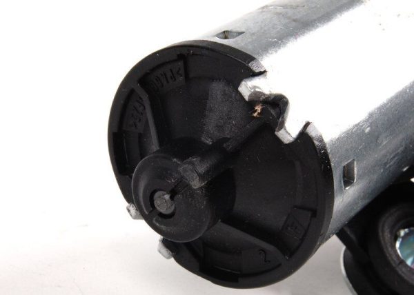 GENUINE VW BORA 99-05 GOLF 98-06 PASSAT 03-05 REAR WINDOW WIPER MOTOR 1J6955711G - Image 5