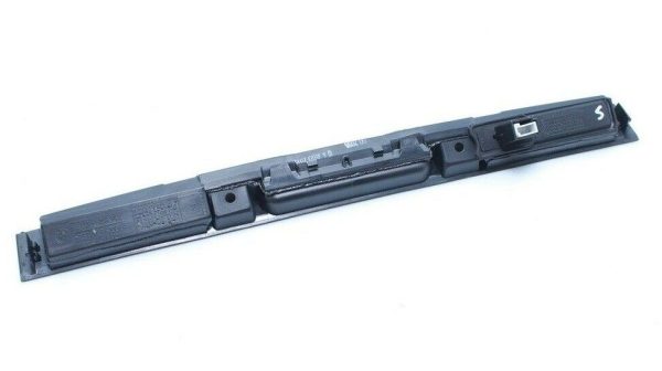 Genuine BMW X5 E53 Trunk lid handle grip insert. With key button and license plate lighting - Image 3