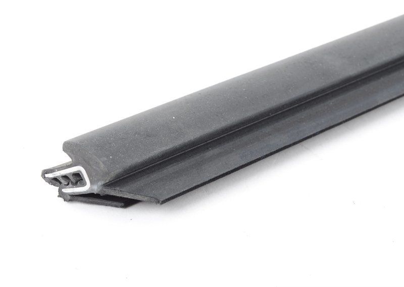 BMW NEW GENUINE E81 E82 E88 FRONT WINDOW CHANNEL COVER RIGHT MATT BLACK O/S 51337164938 - Image 4