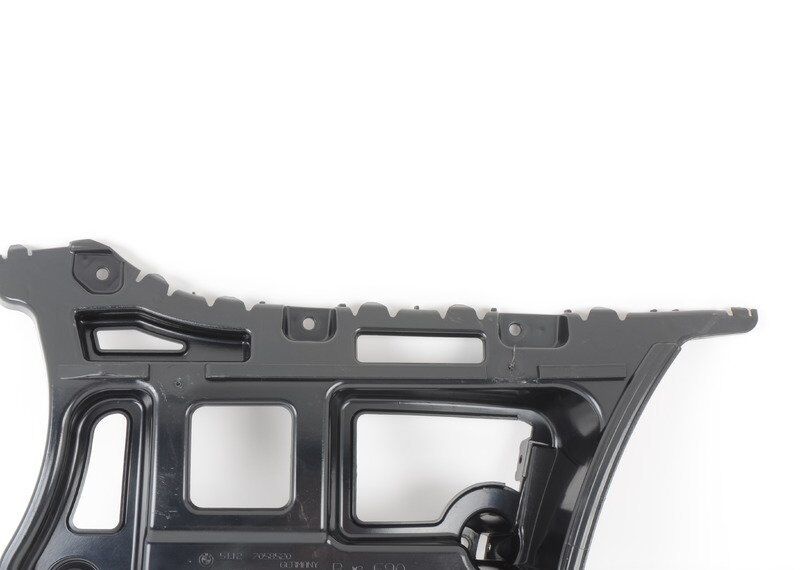 BMW NEW GENUINE 04-08 E90 3 SERIES REAR O/S RIGHT BUMPER BRACKET GUIDE 51127058520 - Image 3