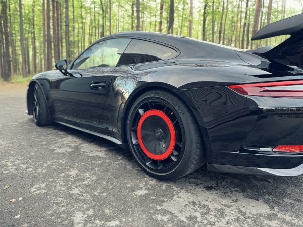 Aerodynamic aero disc set rear wheel discs covers for the Porsche 991 GT3 - Image 7