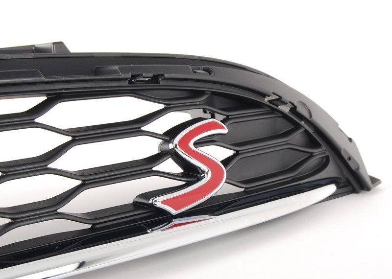 MINI NEW GENUINE F55 F56 F57 S FRONT BUMPER COOPER S GRILLE VENT 51137335528 - Image 3