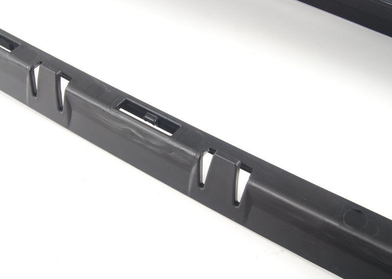 NEW GENUINE BMW 5 SERIES F10 F11 FRONT M SPORT BUMPER LOWER CENTER GRILL FRAME 51748049347 - Image 2