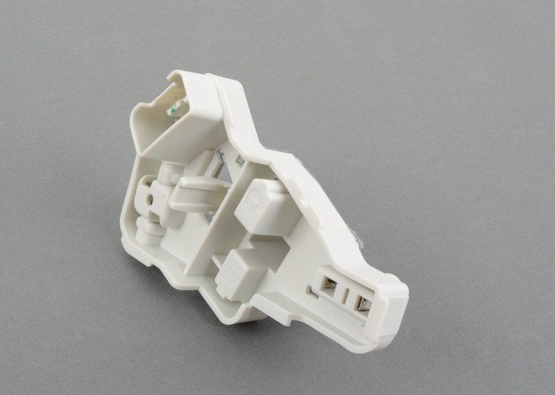 NEW GENUINE VW CC 09-12 INNER TAIL LIGHT BULB CARRIER HOLDER LEFT N/S 3C8945257A - Image 2