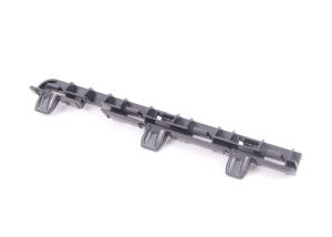 BMW NEW GENUINE F10 F11 ROCKER MOLDING FORWARD SUPPORT RIGHT O/S 51777184776