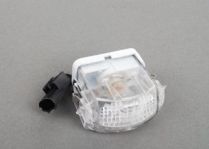 BMW NEW GENUINE Z3 M3 SERIES E36 REAR NUMBER PLATE LIGHT 1 PCS 63262493619
