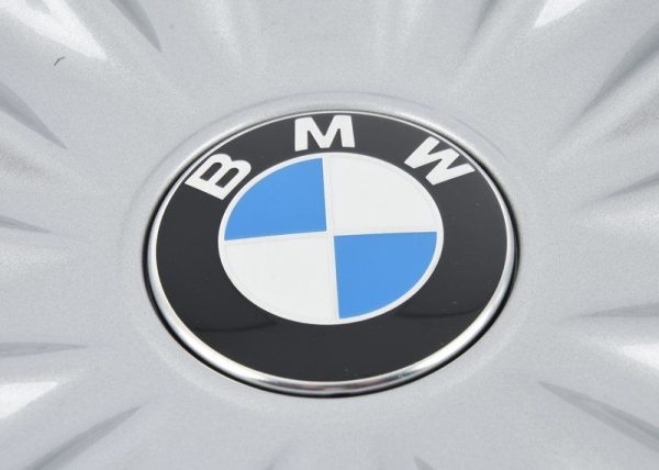 4X GENUINE NEW BMW WHEEL SILVER HUB CAP V-SPOKE STYLE 620 - 36136868053 - Image 3