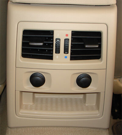 BMW NEW GENUINE 3 E90 E91 05-12 FRESH REAR BEIGE AIR VENT GRILL CENTER 64227210648 - Image 2