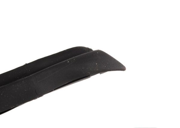 GENUINE BMW 5 SERIES E39 REAR WINDSHIELD UPPER MOULDING SEAL 51318159785 - Image 4