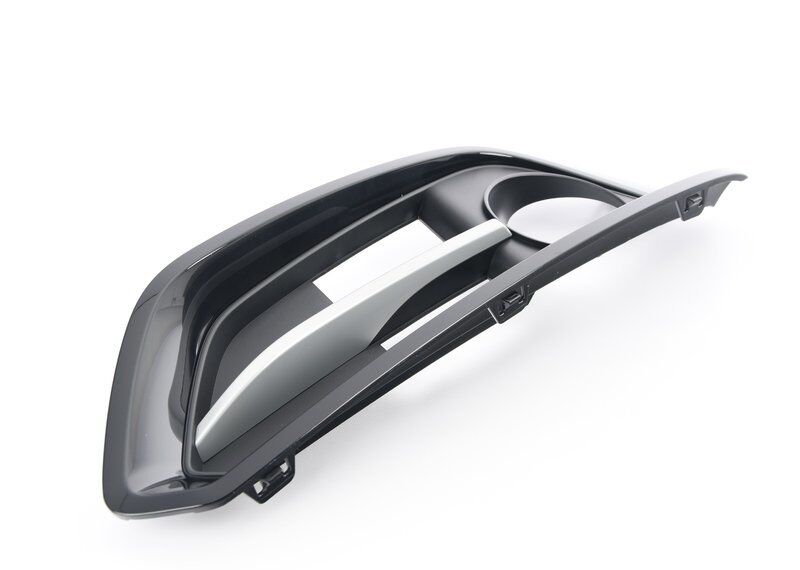 NEW GENUINE BMW 2 SERIES F22 F23 COUPE CONVERTIBLE PARTIALLY OPEN GRID RIGHT 51117343730 - Image 3