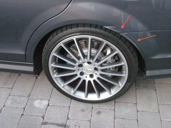 NEW GENUINE MERCEDES BENZ MB C W204 AMG REAR BUMPER WHEEL ARCH ENLARGEMENT LEFT - Image 2