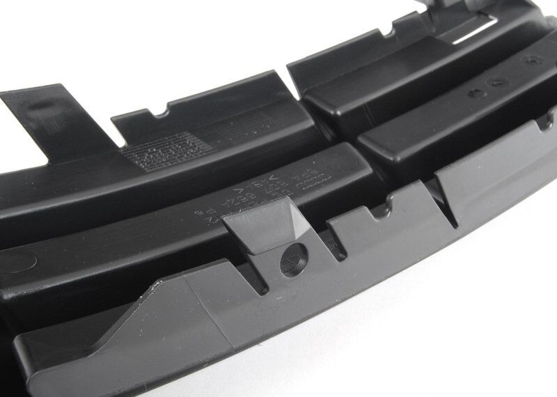 AUDI NEW GENUINE A3 8P 2005-2007 O/S RIGHT BUMPER LOWER GRILL 8P4807682A - Image 4