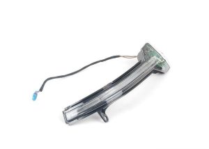BMW NEW GENUINE 5 6 7 SERIES INDICATOR LED MIRROR MARKER REPEATER- RIGHT 63137308536