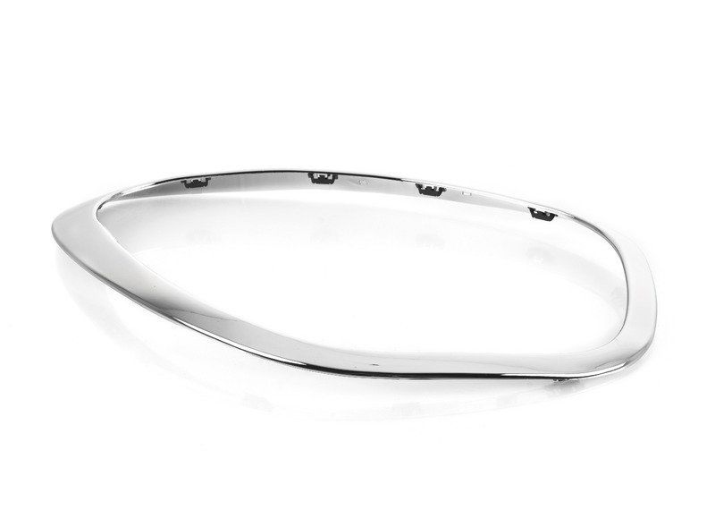 GENUINE PACEMAN COUNTRYMAN FRONT O/S RIGHT HEADLIGHT CHROME SURROUND 51139813824 - Image 2