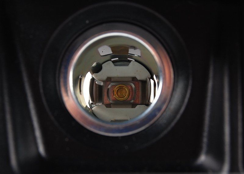 BMW NEW GENUINE E63 E64 FRONT CONSOLE ASH TRAY COIN STORAGE PARTITION 51167009287 - Image 5