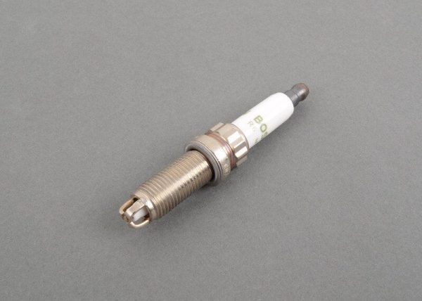 FOR NEW GENUINE BMW 6 CYLINDER 3.0L PETROL ENGINE IGNITION SPARK PLUG 1 PCS - Image 3