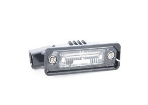 NEW GENUINE PASSAT B6 SALOON REAR LICENSE PLATE LIGHT LENS COVER 3C5943021