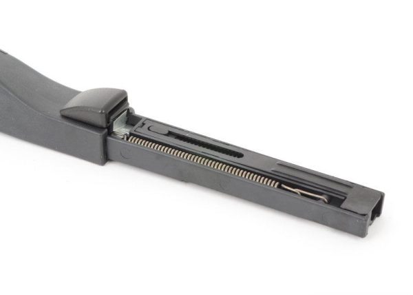 BMW NEW GENUINE 4 F32 SAFETY SEAT BELT EXTENDER RIGHT O/S HANDOVER ARM 72117352852 - Image 4
