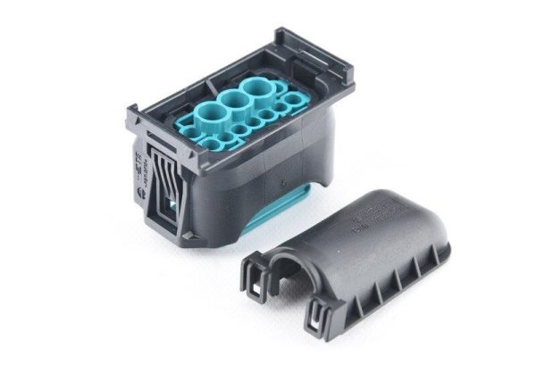 NEW GENUINE BMW E90 E91 F40 SOCKET HOUSING REPAIR KIT 12PIN 61132472911 - Image 3
