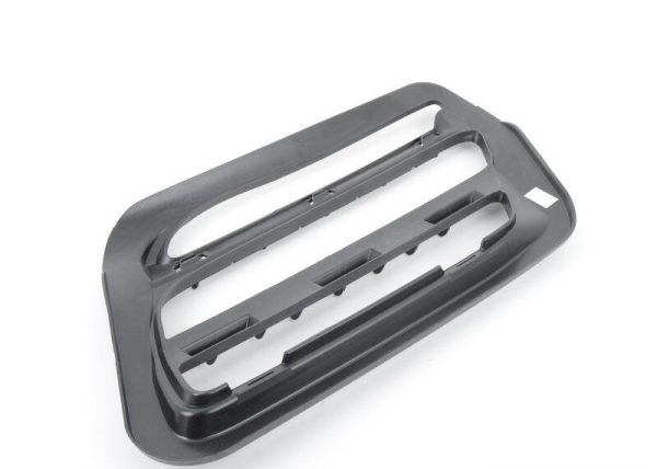 NEW GENUINE PORSCHE 997 TURBO 07-10 REAR BUMPER AIR DUCT GRILLE FRAME LEFT N/S 9975056630001C - Image 6