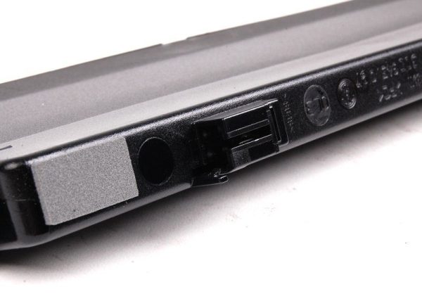 NEW GENUINE VW PASSAT 06-15 SALOON THIRD 3RD BRAKE STOP LIGHT LAMP 3C5945087 - Image 2