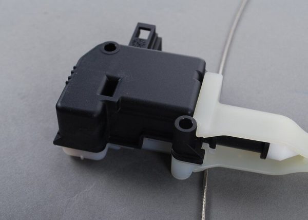 NEW GENUINE PORSCHE 987 BOXSTER CAYMAN 997 FRONT HOOD RELEASE ACTUATOR 99751111700 - Image 4