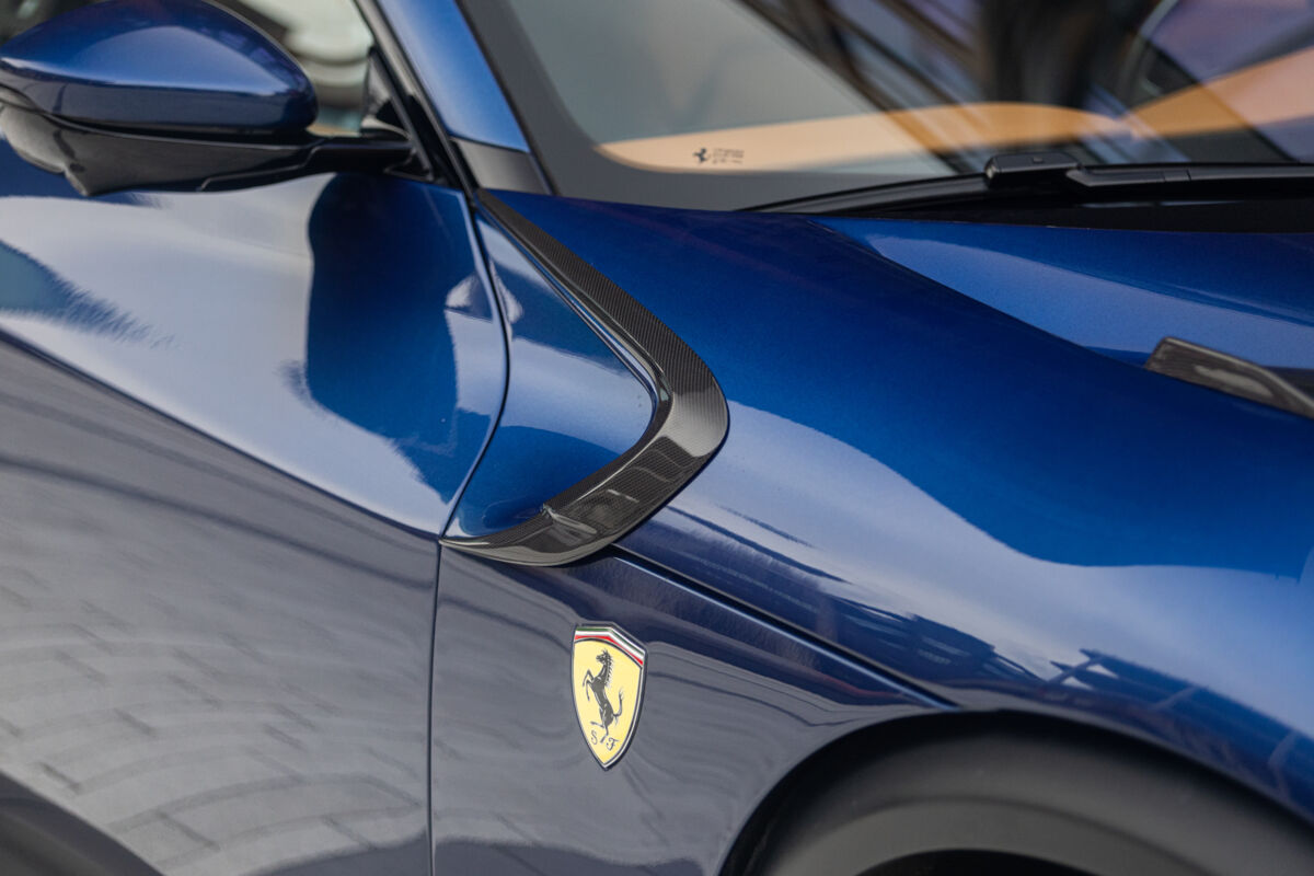 Hood and wing Carbon fibre flap for Ferrari Purosangue front fender vent frame diffuser - Image 6