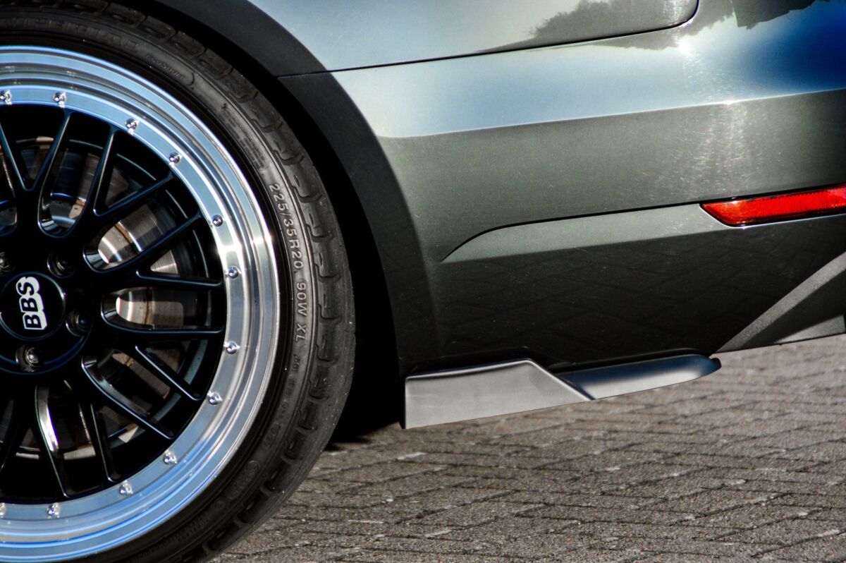 Black GLOSS Performance Rear Bumper Side Flaps / Splitters For Audi A4 B9 2015-2019 - Image 2