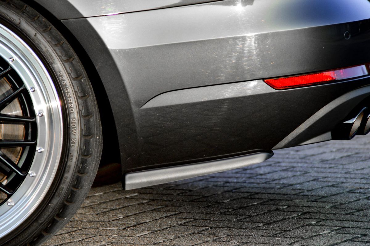 Black Gloss Performance Rear Bumper Side Flaps / Splitters For Audi A4 B9 2015-2019